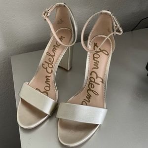 Sam Edelman Yaro Heels